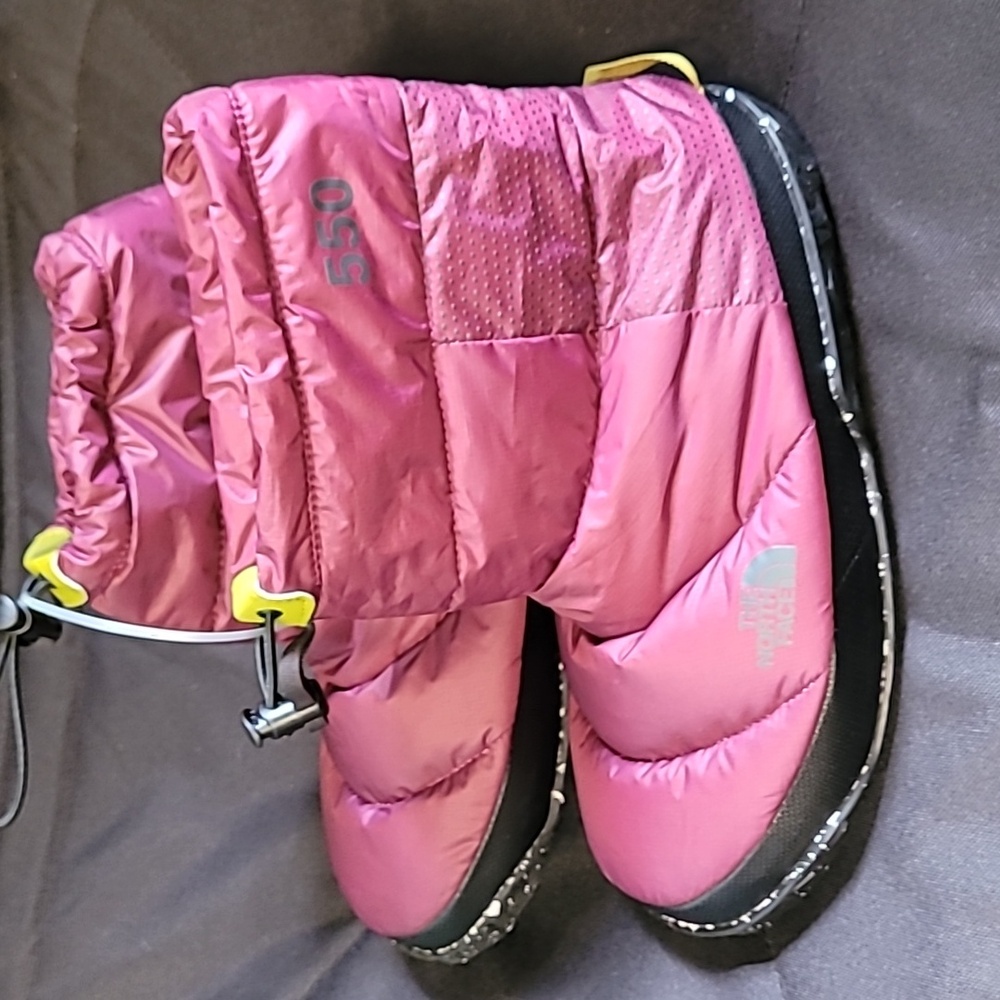The North Face Nuptse Apres Booties